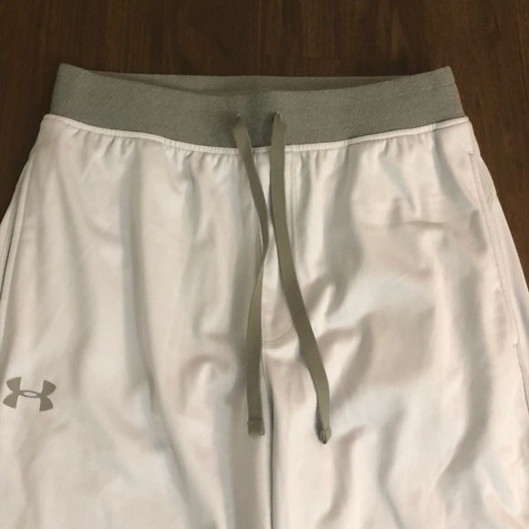 Under Armour Jogger Sweatpants Mens Sz M ColdGear Tapered Great Cond - Picture 3 of 5